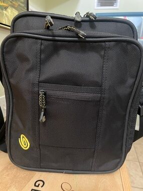 Timbuk2 Black Men's Compact Crossbody Bag with Yellow Accent